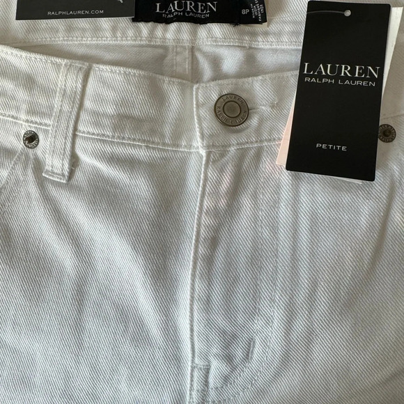 Lauren Ralph Lauren Women White Eyelet-Patchwork Relaxed Tapered
Jean Size 8p - Picture 8 of 11